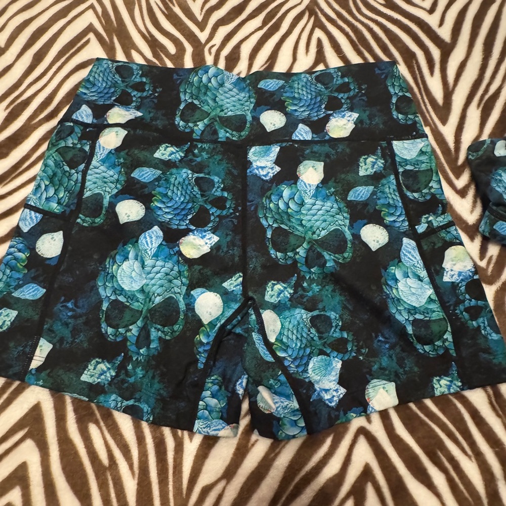 Athletic Blue and Green Shorts with Bold Design • CVG • Perfect condition